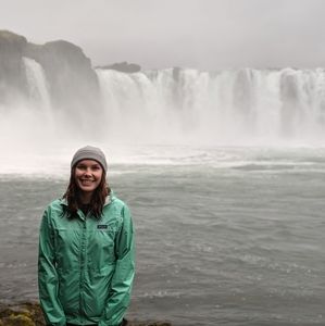 Meet your Posher, Danielle